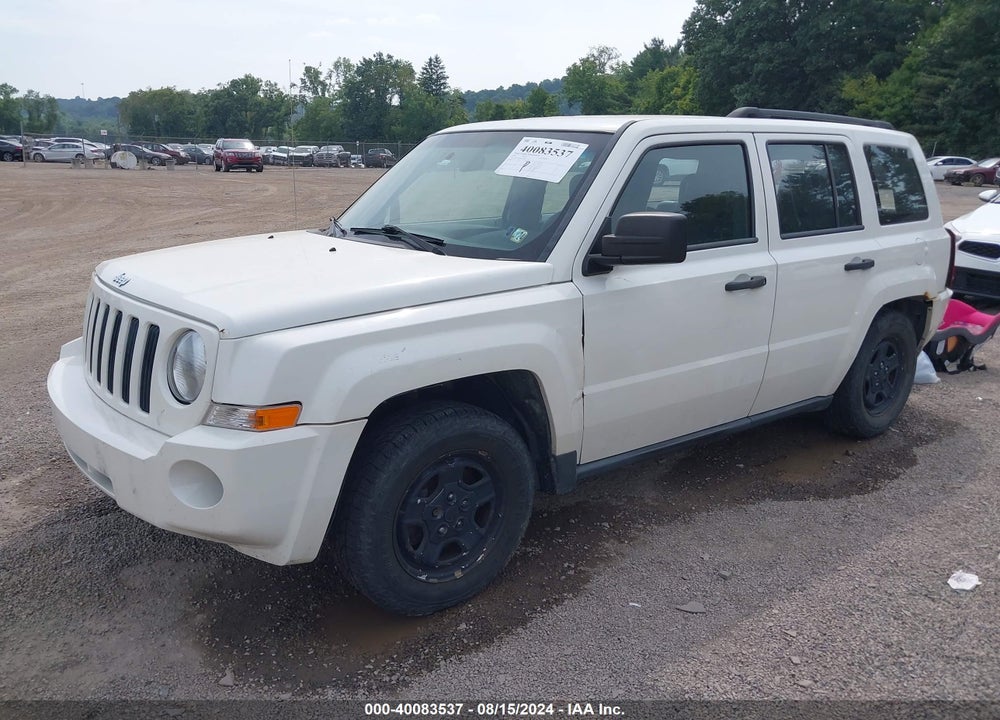 2008 JEEP PATRIOT SPORT VIN: 1J8FT28008D670016