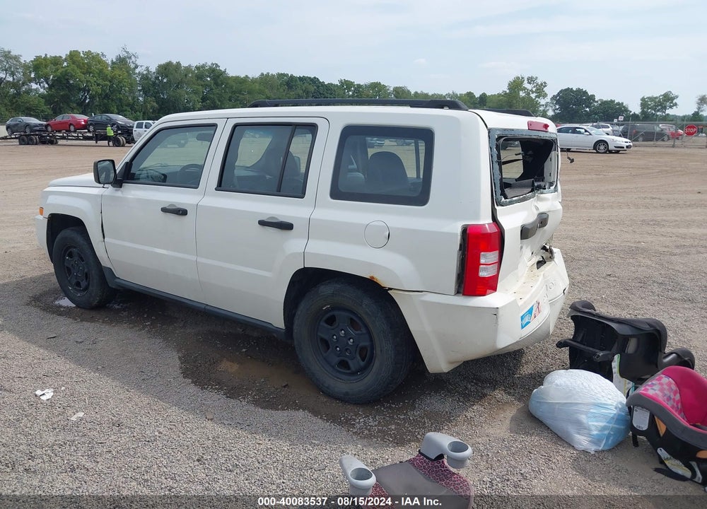 2008 JEEP PATRIOT SPORT VIN: 1J8FT28008D670016