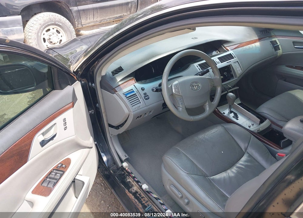 2009 TOYOTA AVALON XLS VIN: 4T1BK36B79U350496