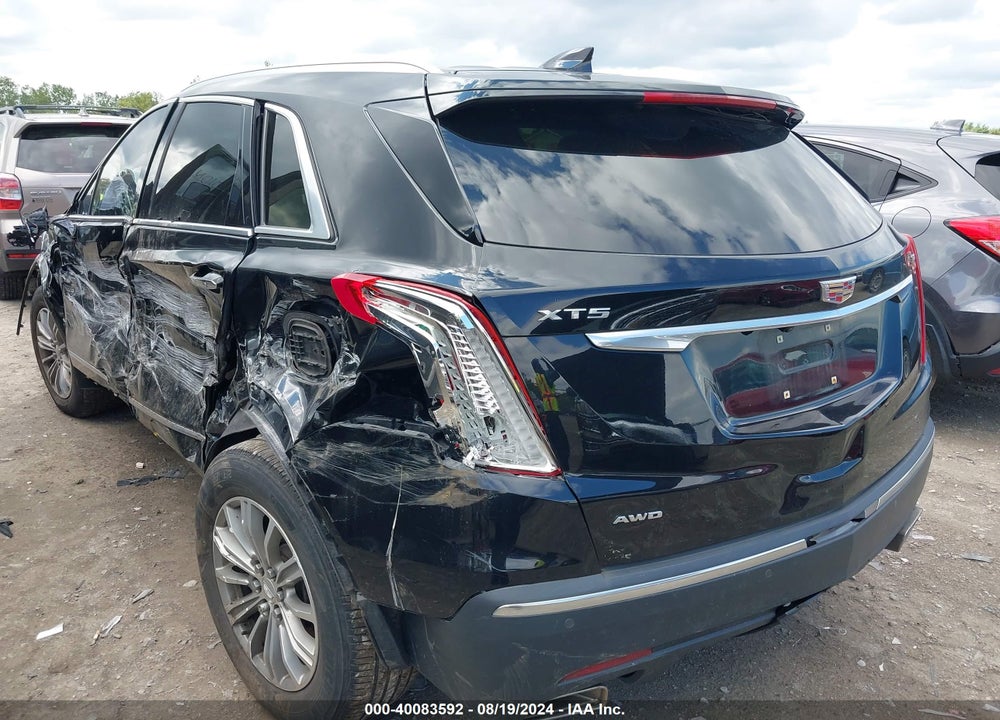 2017 CADILLAC XT5 LUXURY VIN: 1GYKNDRS0HZ143196