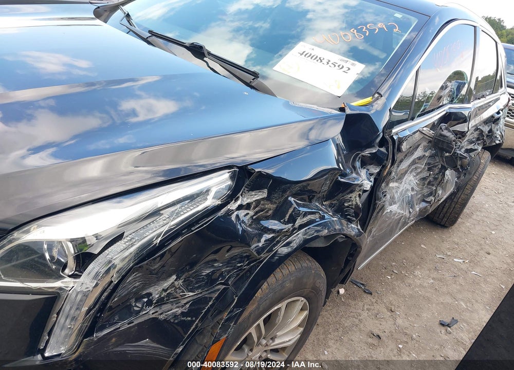 2017 CADILLAC XT5 LUXURY VIN: 1GYKNDRS0HZ143196