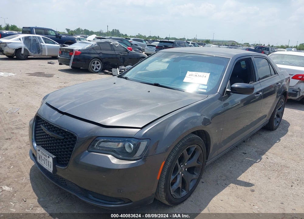 2020 CHRYSLER 300 TOURING VIN: 2C3CCAAG5LH233513