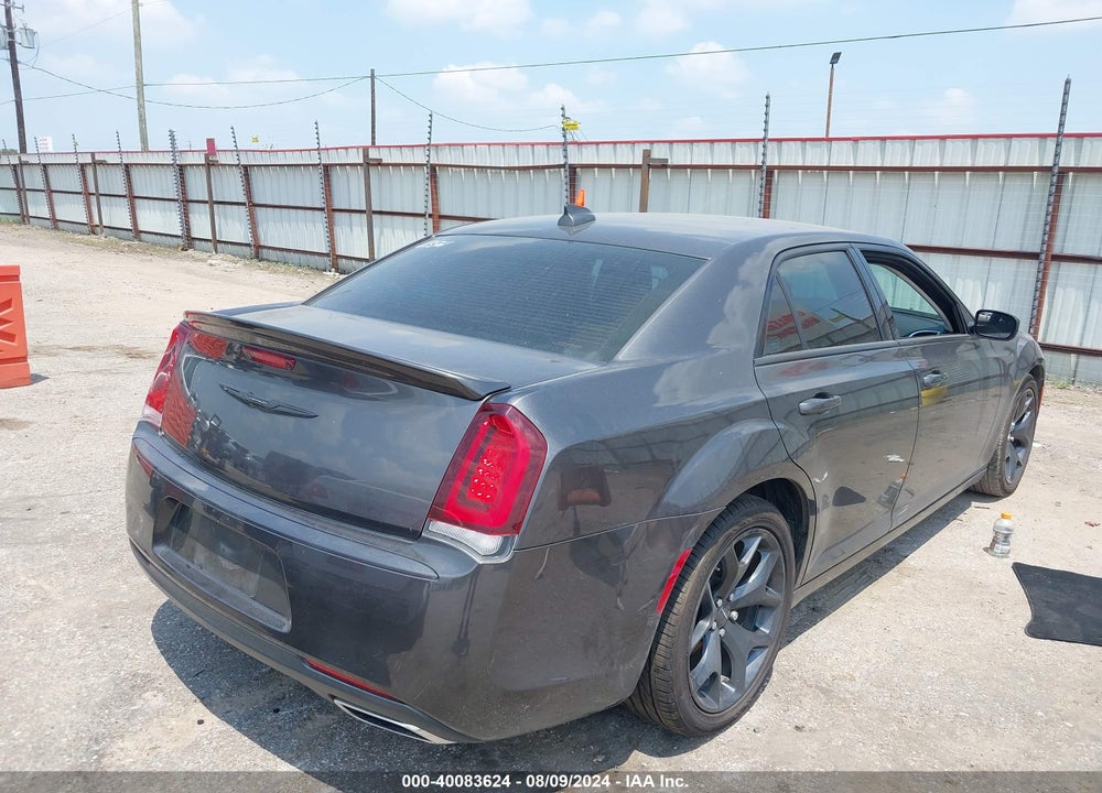 2020 CHRYSLER 300 TOURING VIN: 2C3CCAAG5LH233513