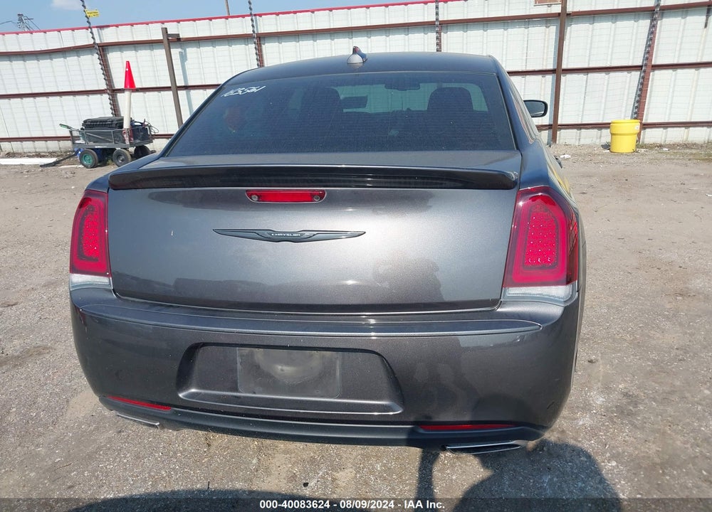 2020 CHRYSLER 300 TOURING VIN: 2C3CCAAG5LH233513