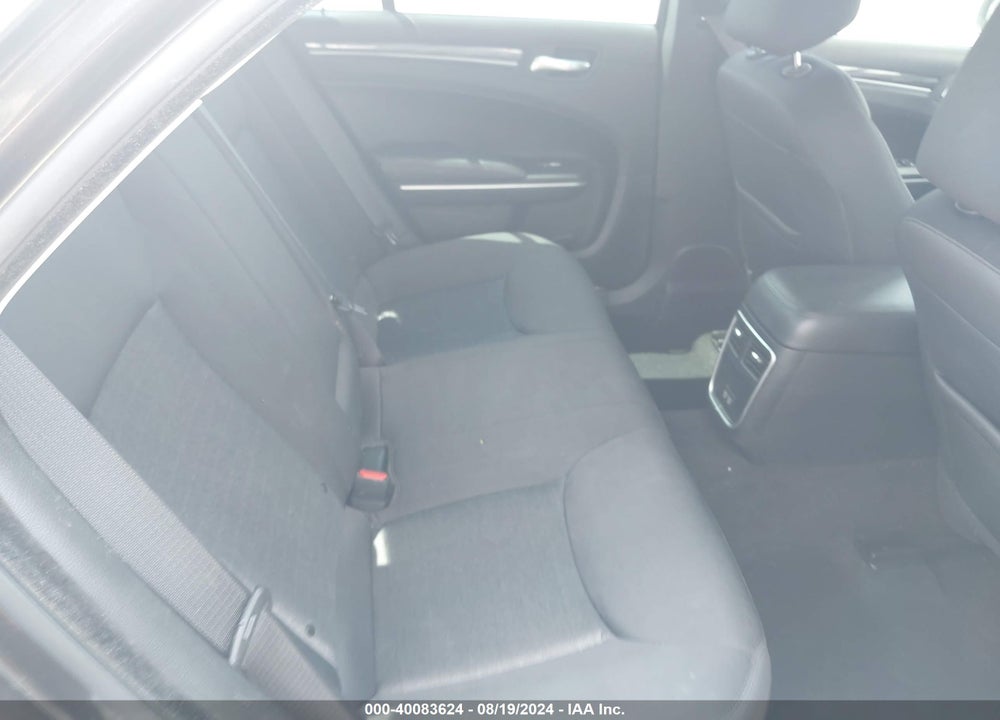 2020 CHRYSLER 300 TOURING VIN: 2C3CCAAG5LH233513