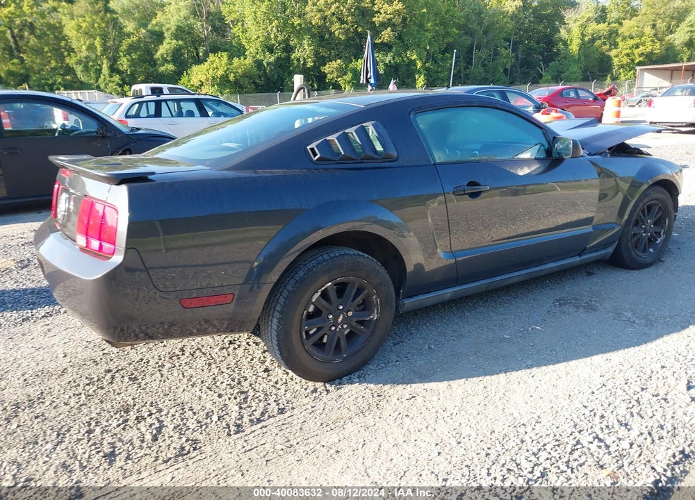 2007 FORD MUSTANG V6 DELUXE/V6 PREMIUM VIN: 1ZVFT80N175320630
