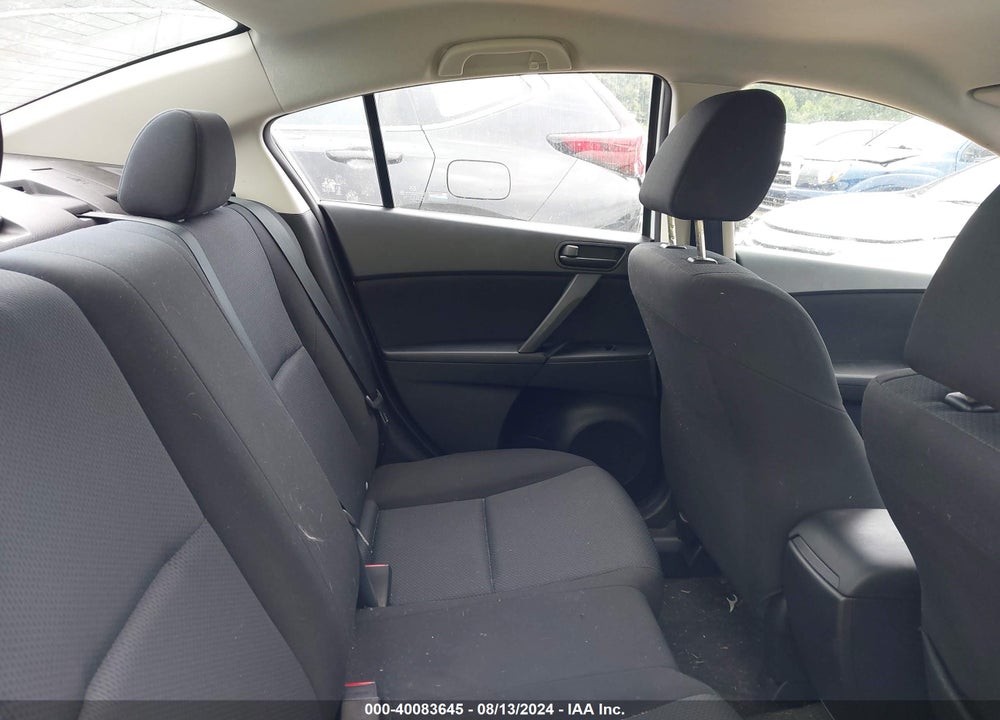 2011 MAZDA 3 I SPORT VIN: JM1BL1UF7B1467210
