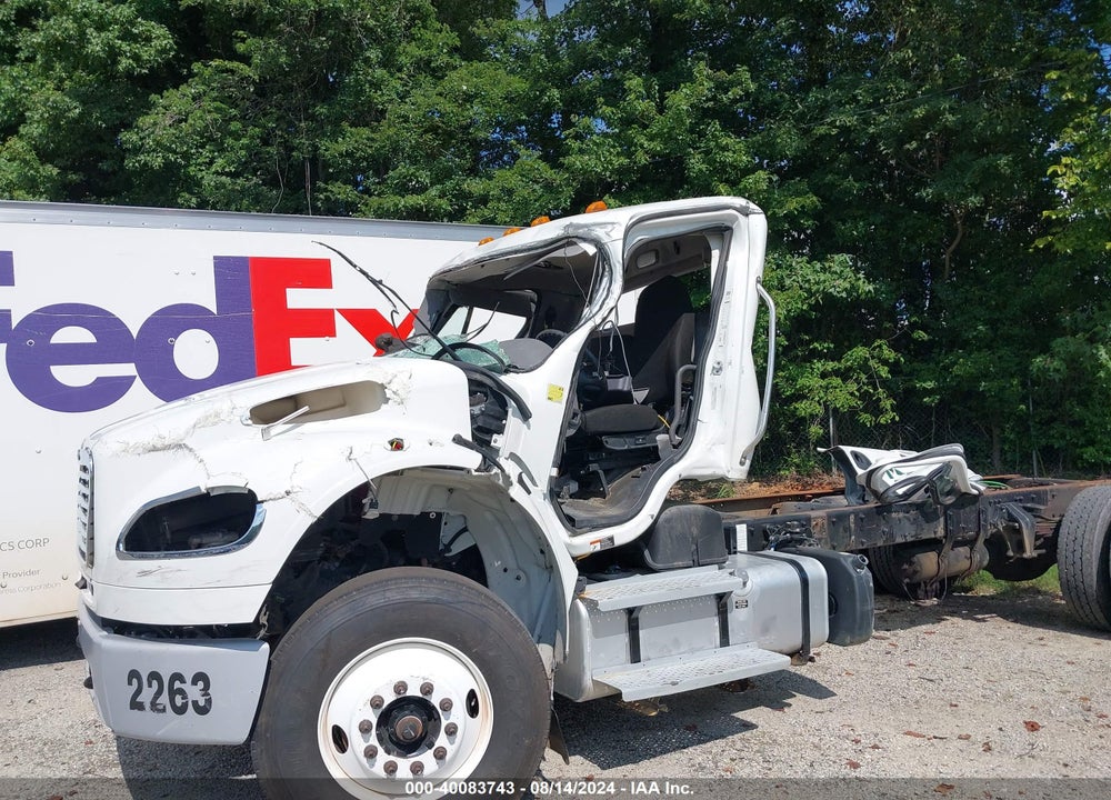 2022 FREIGHTLINER M2 106 VIN: 1FVACXFE7NHNA3928