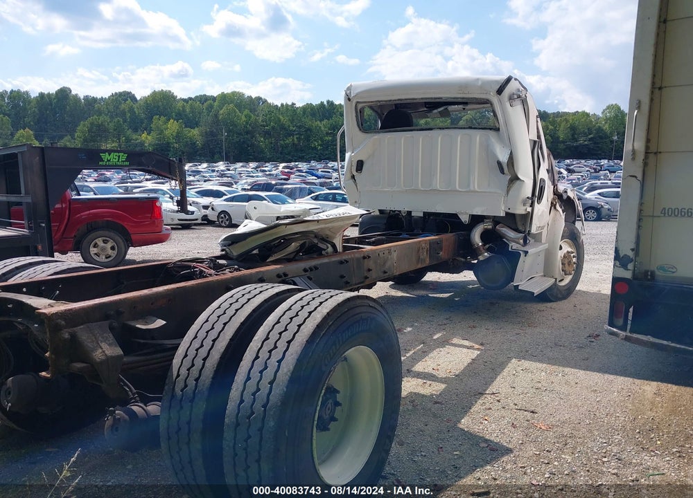 2022 FREIGHTLINER M2 106 VIN: 1FVACXFE7NHNA3928