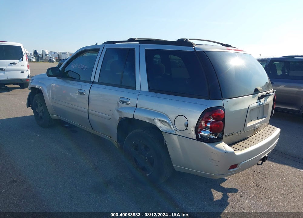 2006 CHEVROLET TRAILBLAZER LT VIN: 1GNDT13S762238122