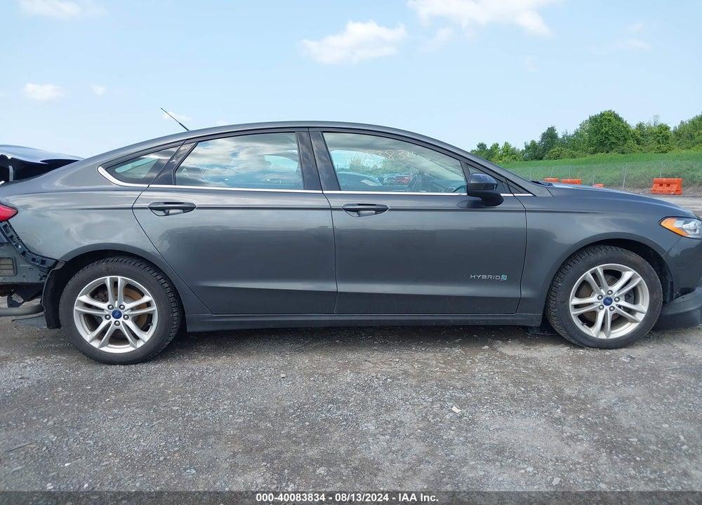 2018 FORD FUSION HYBRID SE VIN: 3FA6P0LUXJR132730