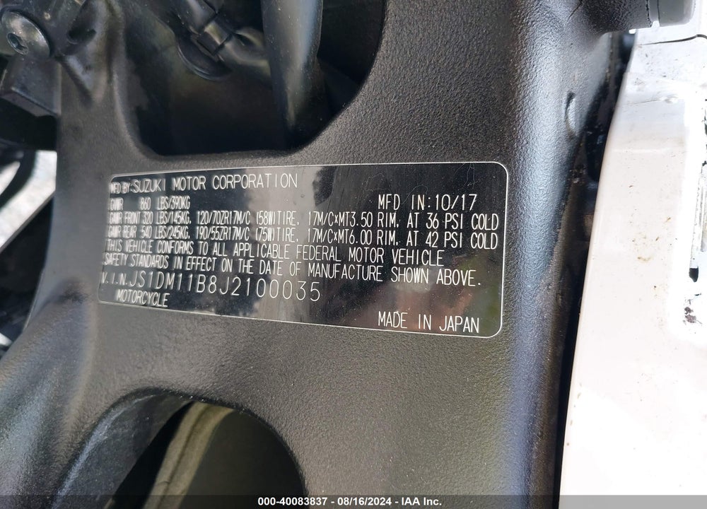 2018 SUZUKI GSX-R1000 VIN: JS1DM11B8J2100035