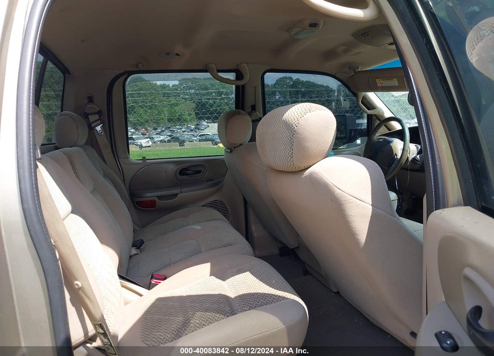 2002 FORD F-150 LARIAT/XLT VIN: 1FTRW08L82KB07518