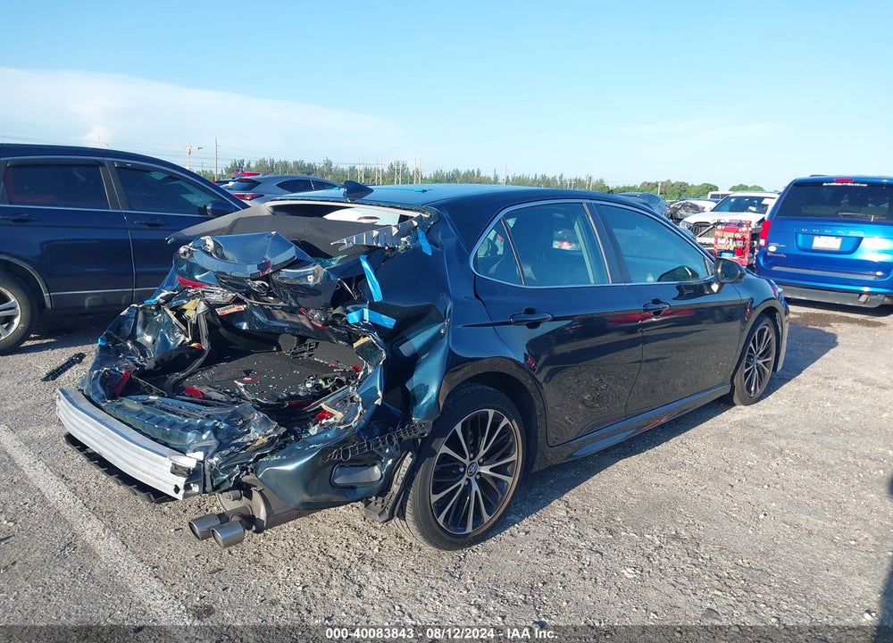 2019 TOYOTA CAMRY SE VIN: 4T1B11HK5KU271211
