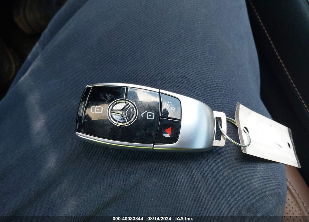 2018 MERCEDES-BENZ S 560 VIN: WDDUG8DB9JA401720