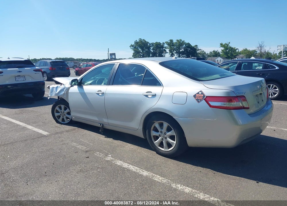 2011 TOYOTA CAMRY LE VIN: 4T1BF3EK7BU758900