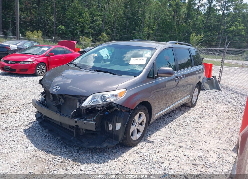 2013 TOYOTA SIENNA VIN: 5TDKK3DCXDS400482