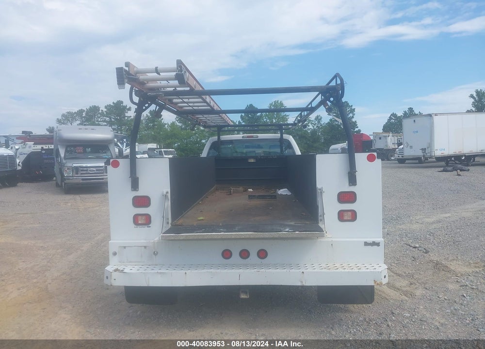 2013 FORD F-350 CHASSIS VIN: 1FDRF3GT8DEB14792