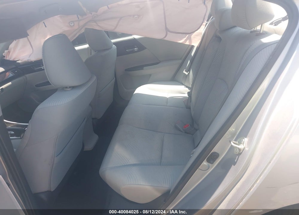 2017 HONDA ACCORD VIN: 1HGCR2F49HA125871