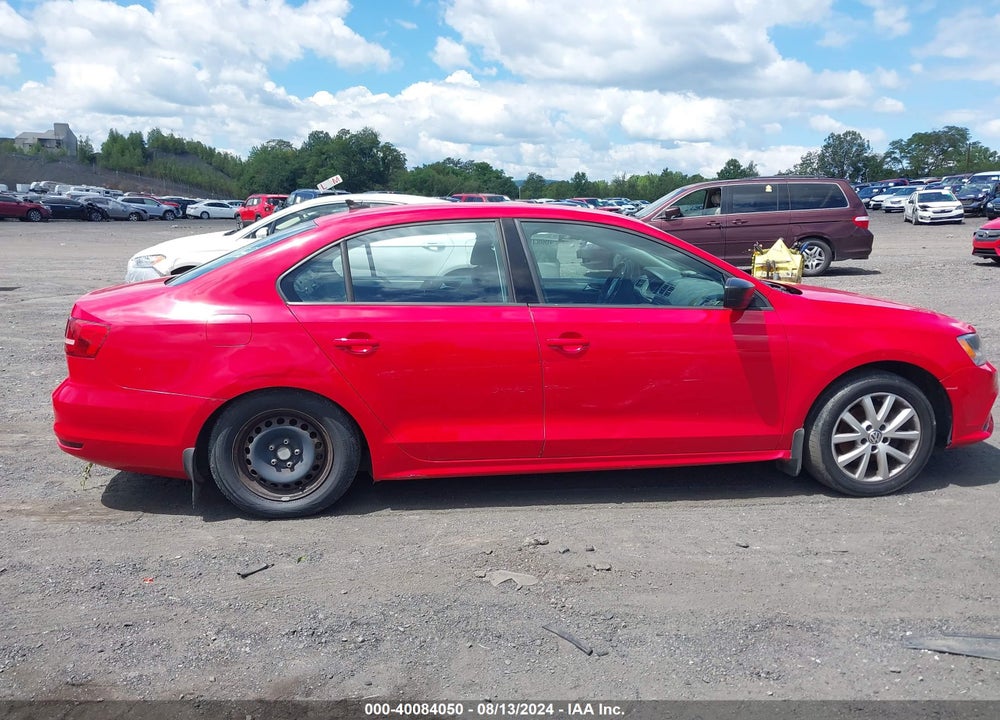 2015 VOLKSWAGEN JETTA 1.8T SE VIN: 3VWD17AJ3FM304358