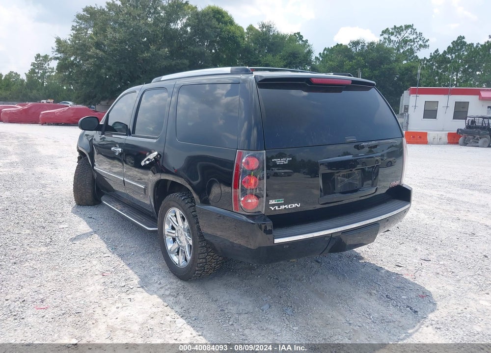 2011 GMC YUKON VIN: 1GKS1EEF1BR365256