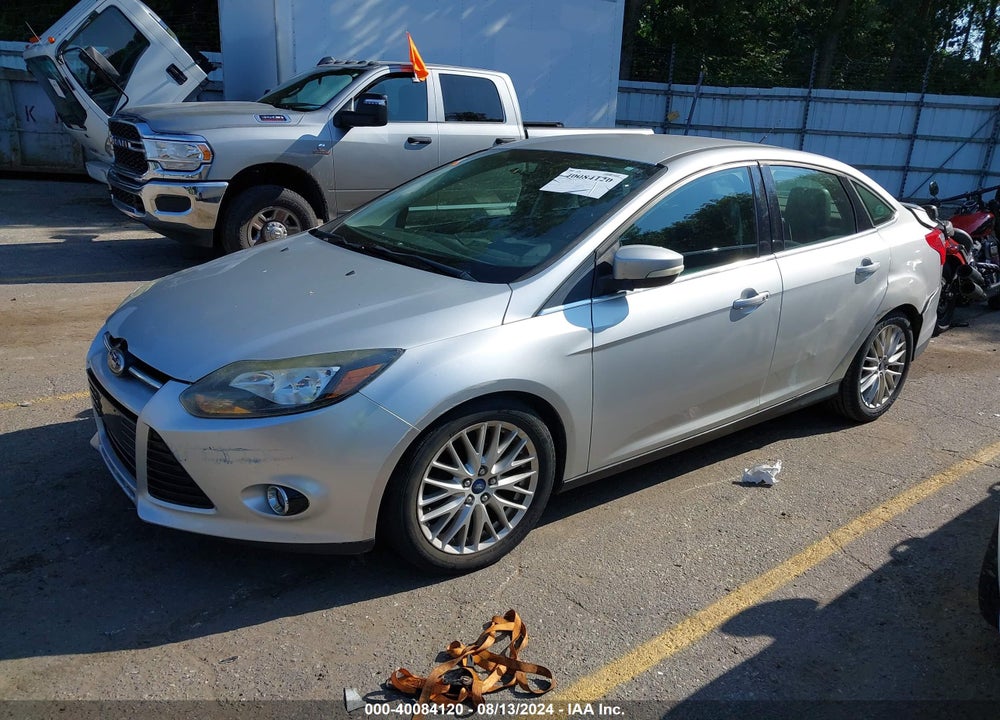2014 FORD FOCUS TITANIUM VIN: 1FADP3J24EL105232