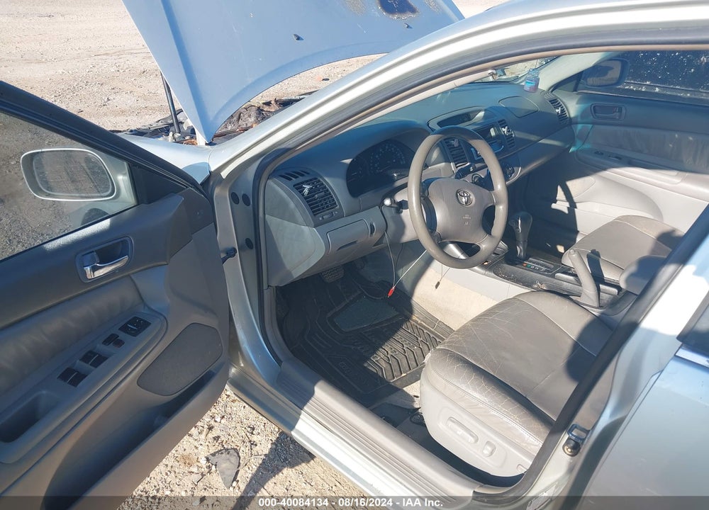 2004 TOYOTA CAMRY LE VIN: JTDBE32K440265360