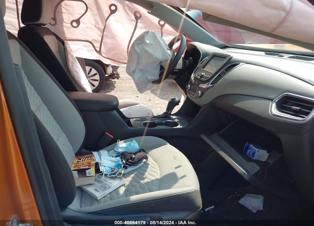 2018 CHEVROLET EQUINOX LS VIN: 2GNAXREV8J6128737