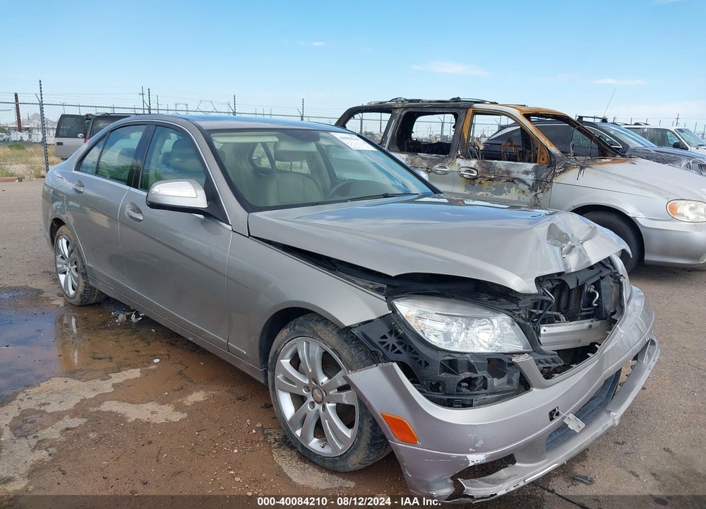 2009 MERCEDES-BENZ C 300 LUXURY/SPORT VIN: WDDGF54XX9R058455