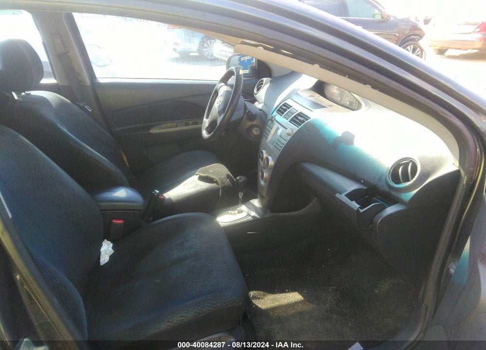 2007 TOYOTA YARIS VIN: JTDBT903971161384