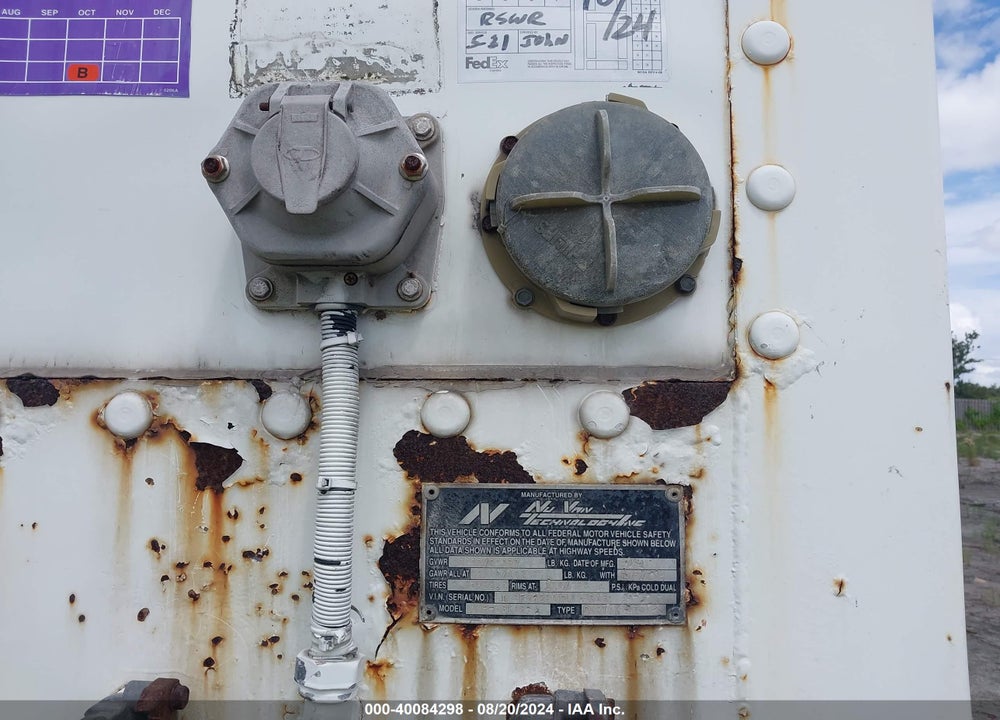 2001 NUVAN TECHNOLOGY INC --- VIN: 1N9F532P011045345