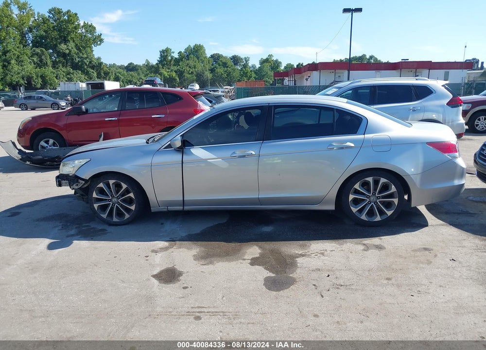 2011 HONDA ACCORD 2.4 LX VIN: 1HGCP2F31BA058090
