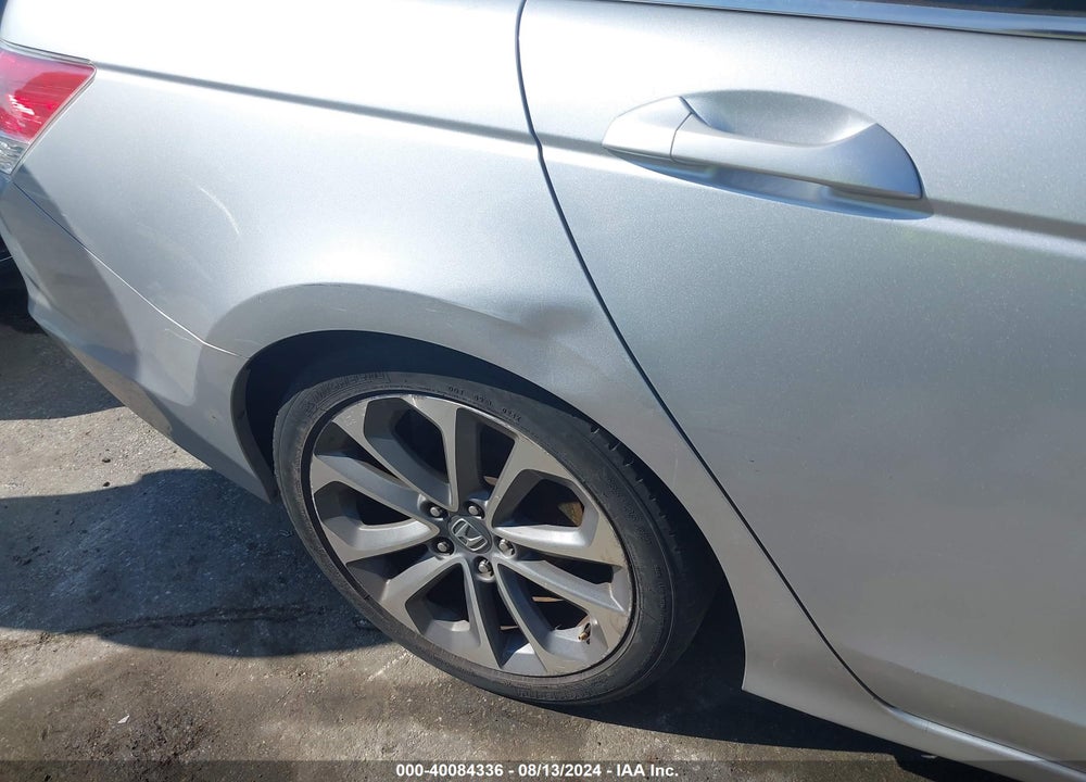 2011 HONDA ACCORD 2.4 LX VIN: 1HGCP2F31BA058090