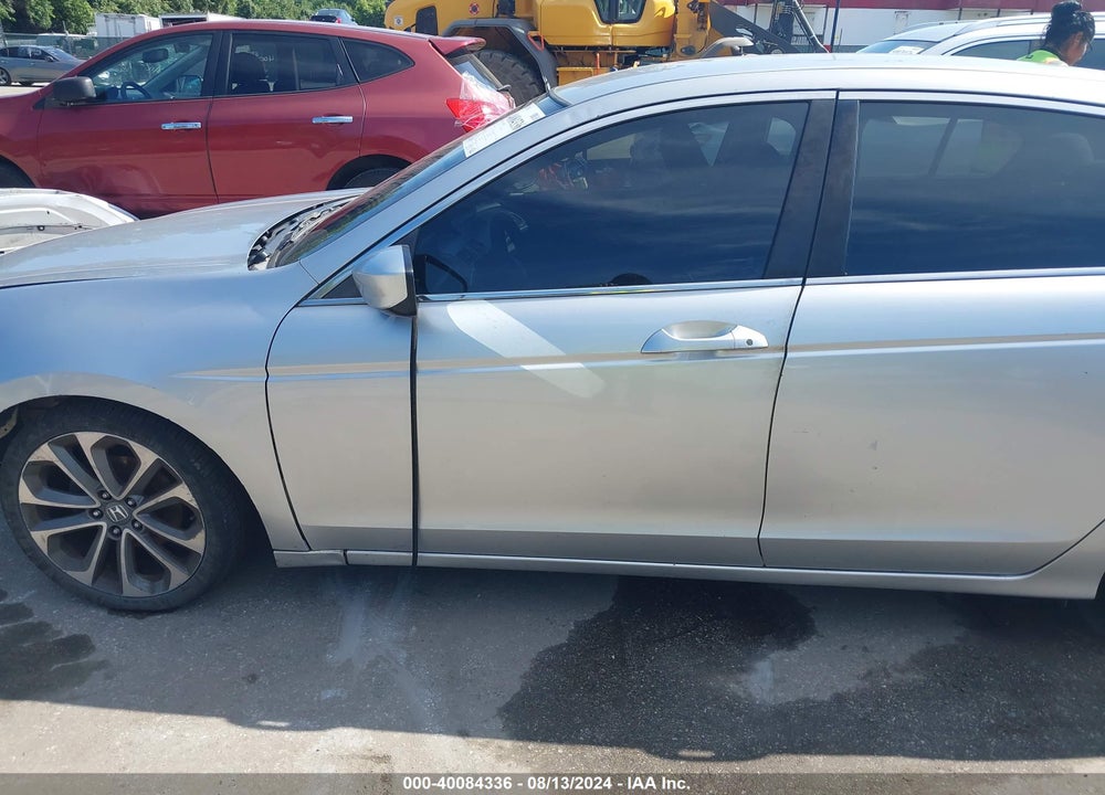 2011 HONDA ACCORD 2.4 LX VIN: 1HGCP2F31BA058090