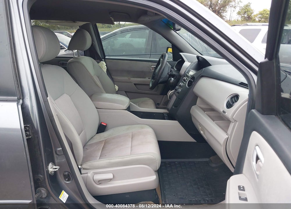 2013 HONDA PILOT EX VIN: 5FNYF4H47DB028417