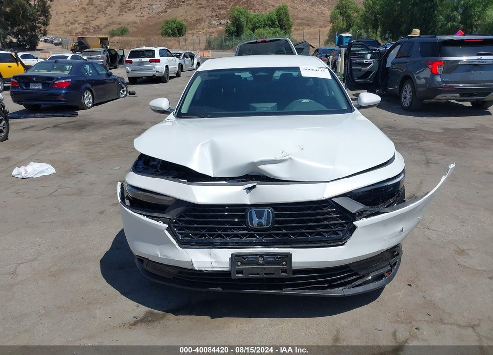 2024 HONDA ACCORD LX VIN: 1HGCY1F22RA040156