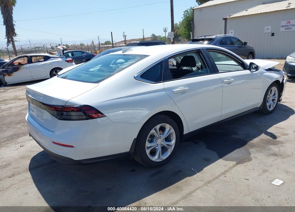 2024 HONDA ACCORD LX VIN: 1HGCY1F22RA040156