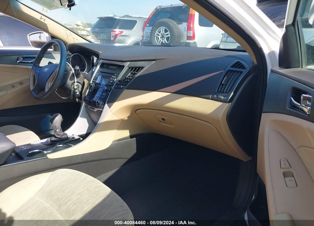 2013 HYUNDAI SONATA GLS VIN: 5NPEB4AC6DH772155