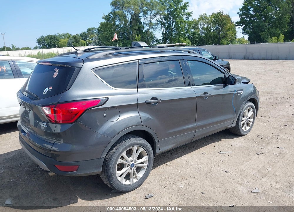 2019 FORD ESCAPE SEL VIN: 1FMCU9HD5KUB18856