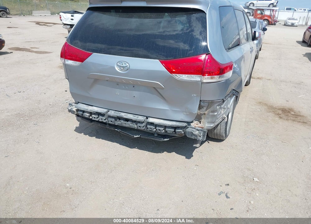 2011 TOYOTA SIENNA LE V6 VIN: 5TDKK3DC4BS063238