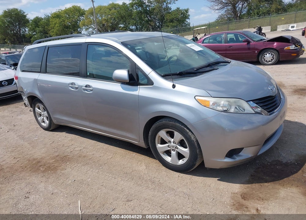 2011 TOYOTA SIENNA LE V6 VIN: 5TDKK3DC4BS063238
