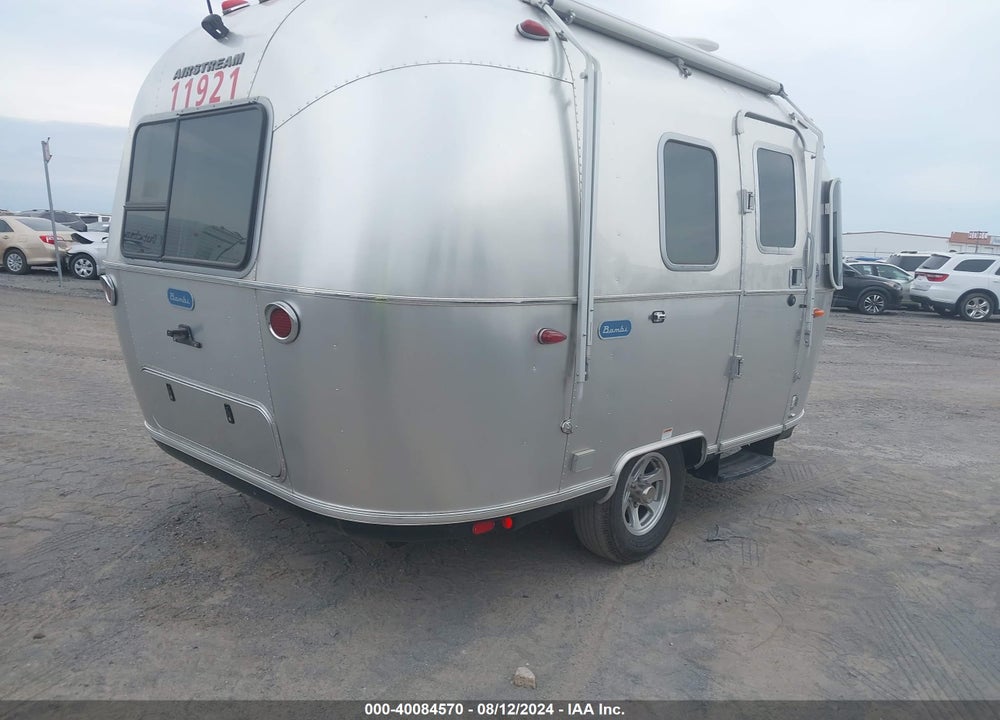 2021 AIRSTREAM BAMBI 16RB VIN: 1STHMAC13MJ556144
