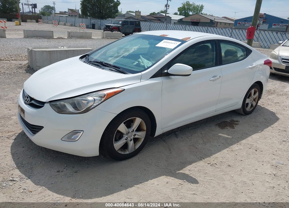 2013 HYUNDAI ELANTRA GLS VIN: 5NPDH4AE7DH266832