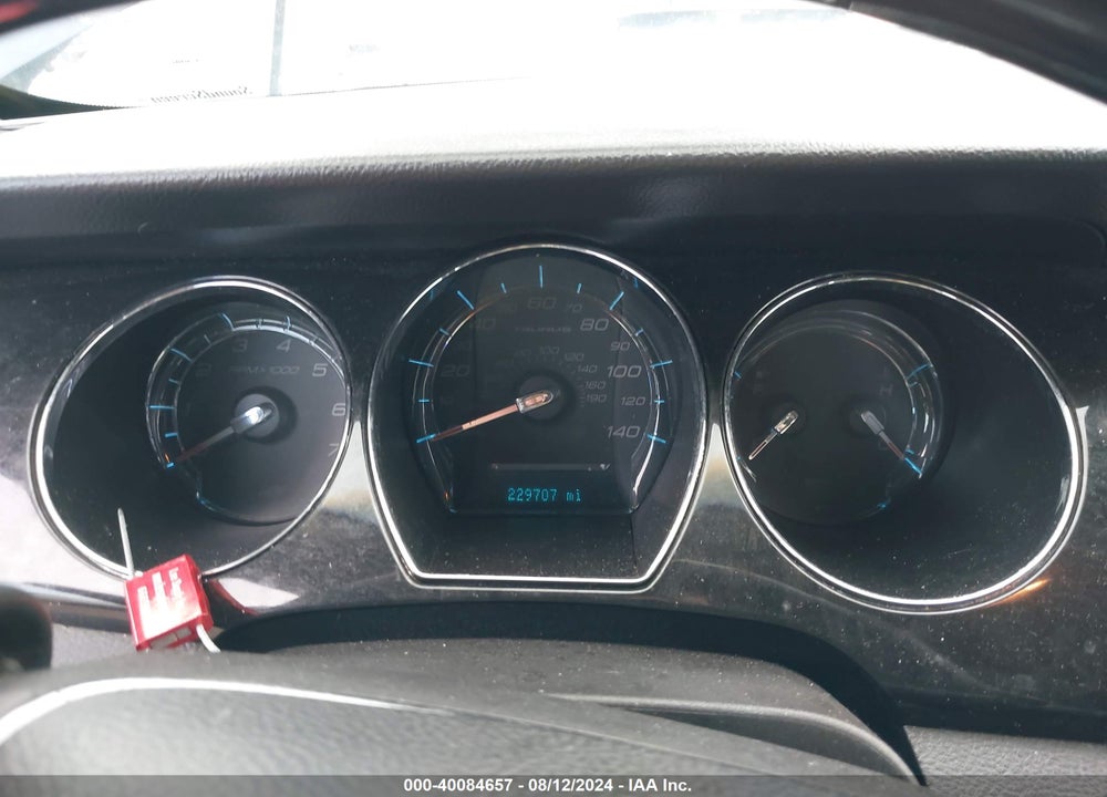 2011 FORD TAURUS LIMITED VIN: 1FAHP2FW2BG169443