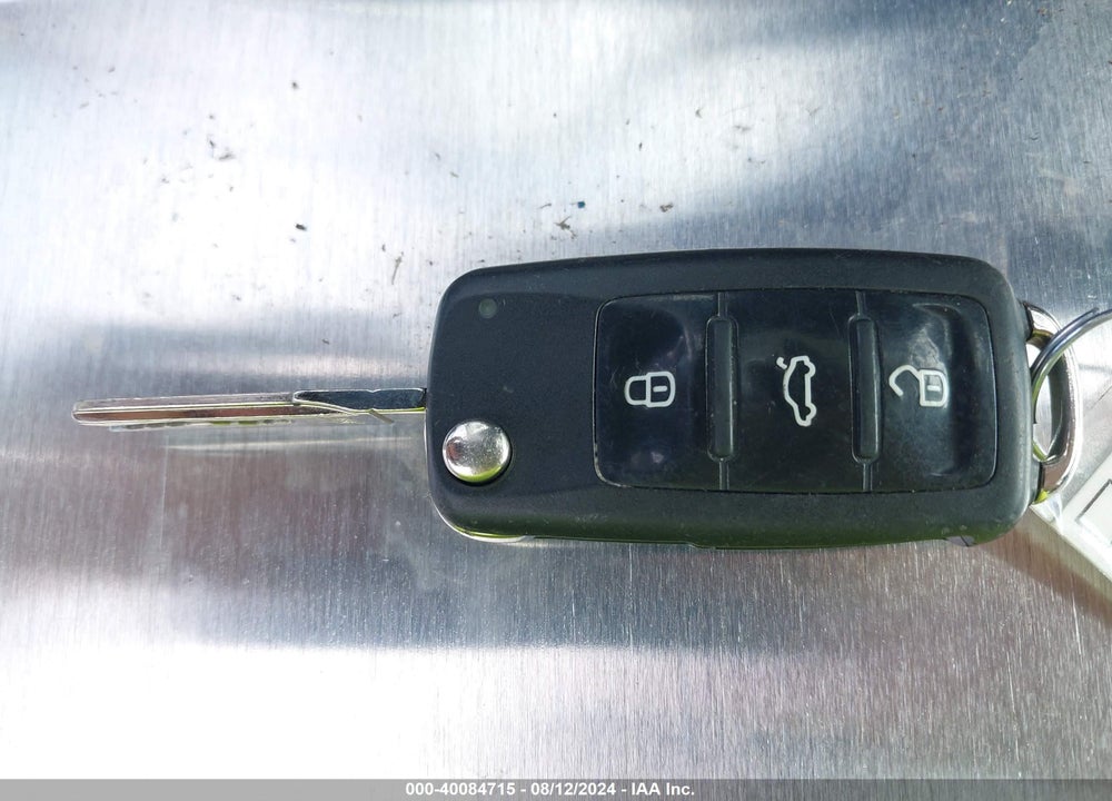 2014 VOLKSWAGEN GOLF 2.5L VIN: WVWDB7AJXEW001317