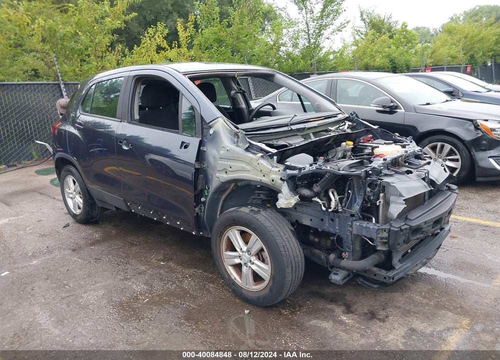 2019 CHEVROLET TRAX LS VIN: 3GNCJKSB4KL197353