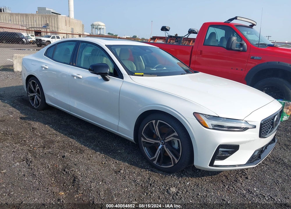 2024 VOLVO S60 B5 PLUS DARK THEME VIN: 7JRL12FL4RG313131