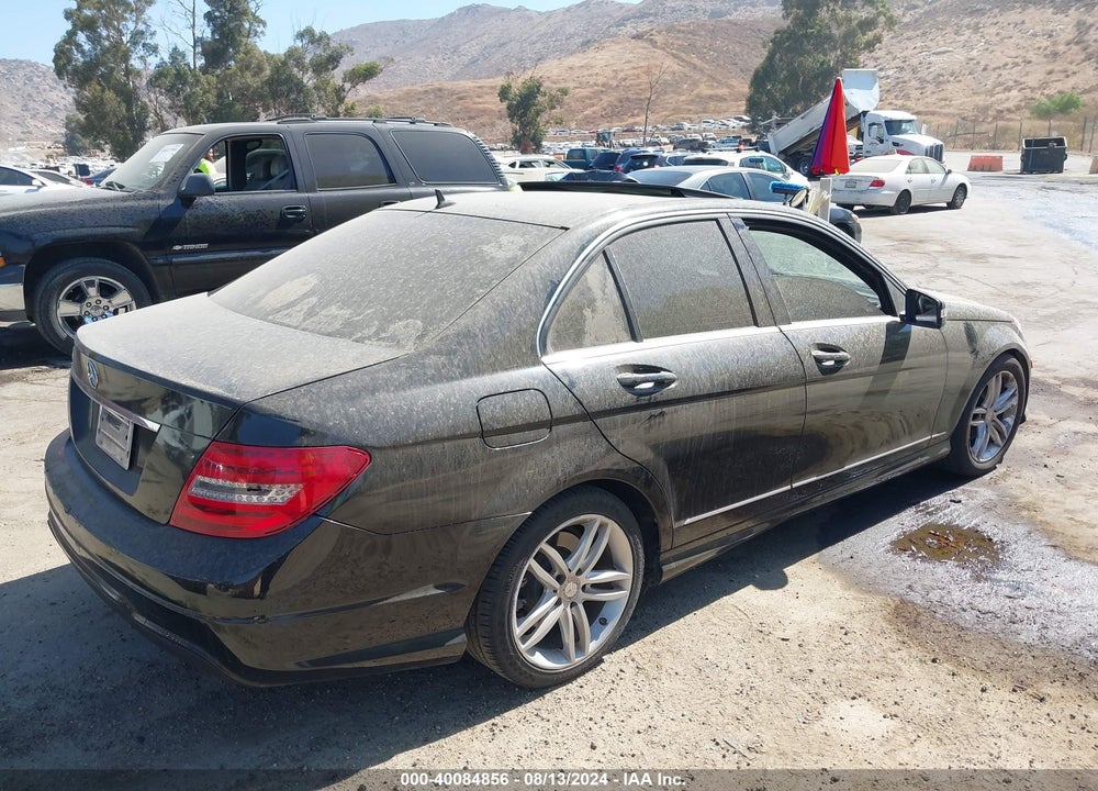 2013 MERCEDES-BENZ C 250 LUXURY/SPORT VIN: WDDGF4HB2DR253936