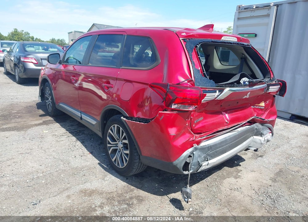 2018 MITSUBISHI OUTLANDER ES VIN: JA4AD2A33JZ035460