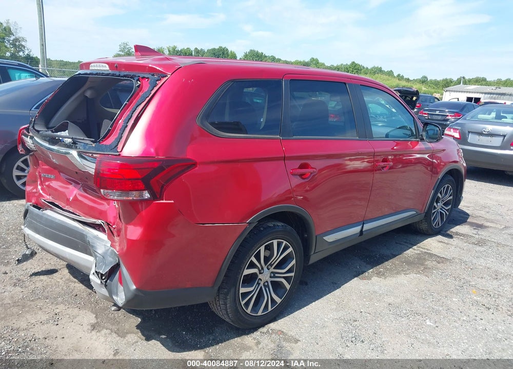 2018 MITSUBISHI OUTLANDER ES VIN: JA4AD2A33JZ035460